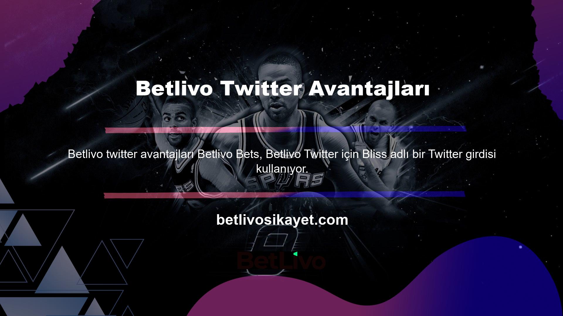 Web sitesinde bundan hoşlanan birçok insan var ve her gün gittikçe daha fazla alıyor, sosyal medya çok önemli